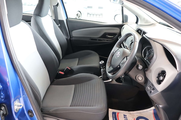 Used Toyota Yaris 2020 for sale - 75421246: Photo 20