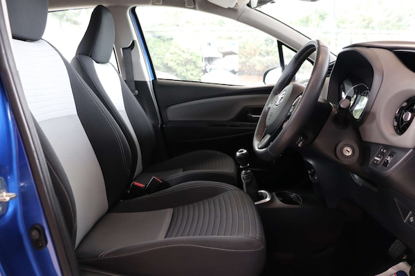 Used Toyota Yaris 2020 for sale - 75421246: Photo 21