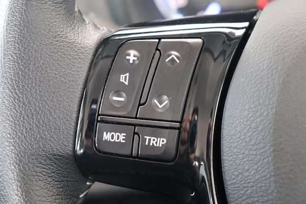 Used Toyota Yaris 2020 for sale - 75421246: Photo 63