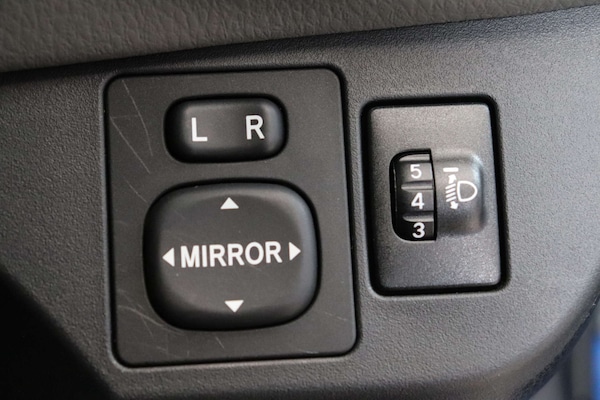 Used Toyota Yaris 2020 for sale - 75421246: Photo 68