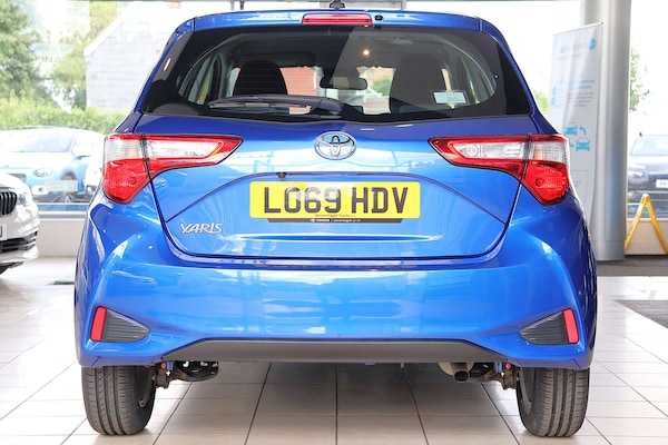 Used Toyota Yaris 2020 for sale - 75421246: Photo 7