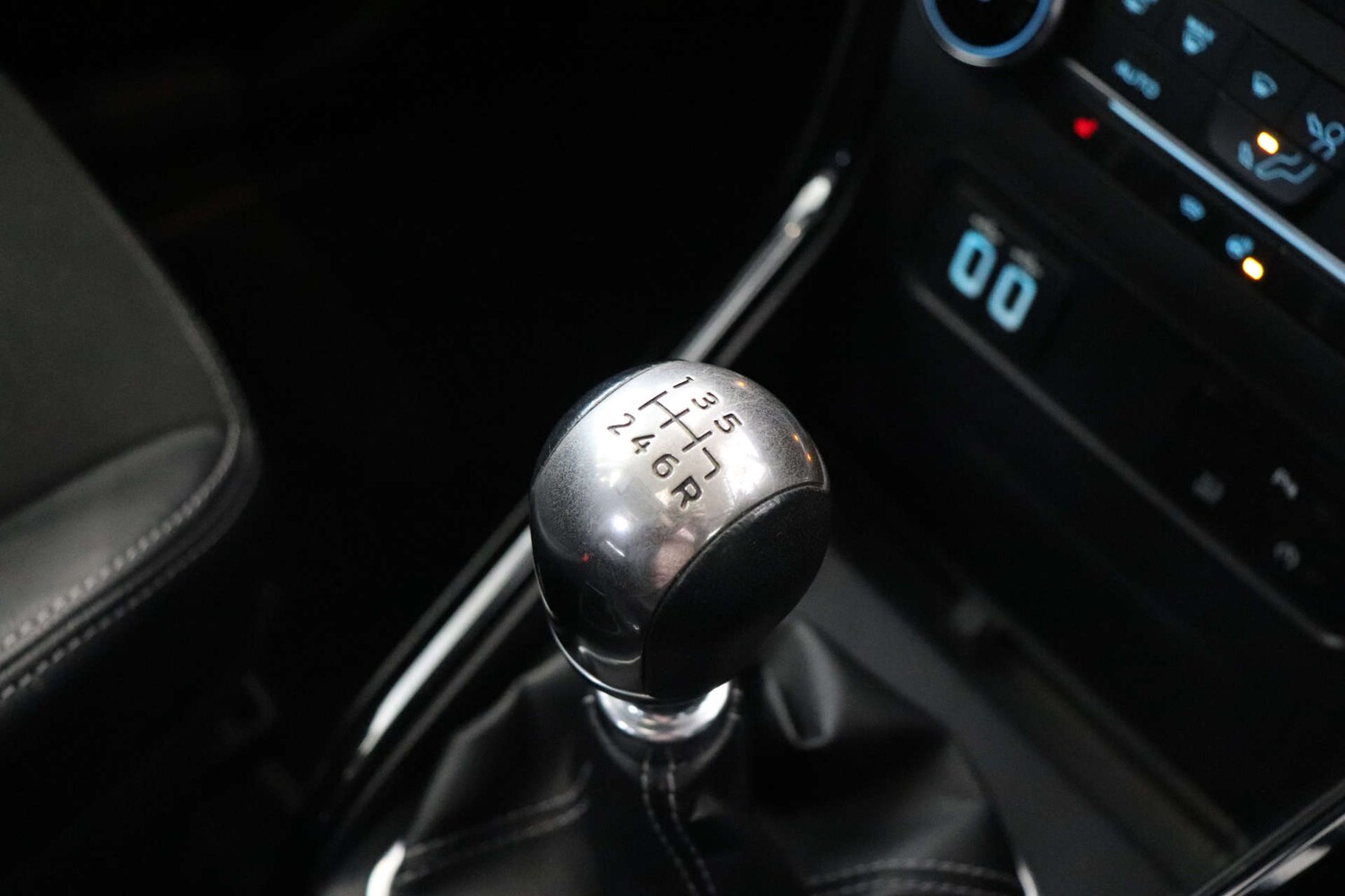 Used Ford Ecosport 2018 for sale - 76031220: Photo 64