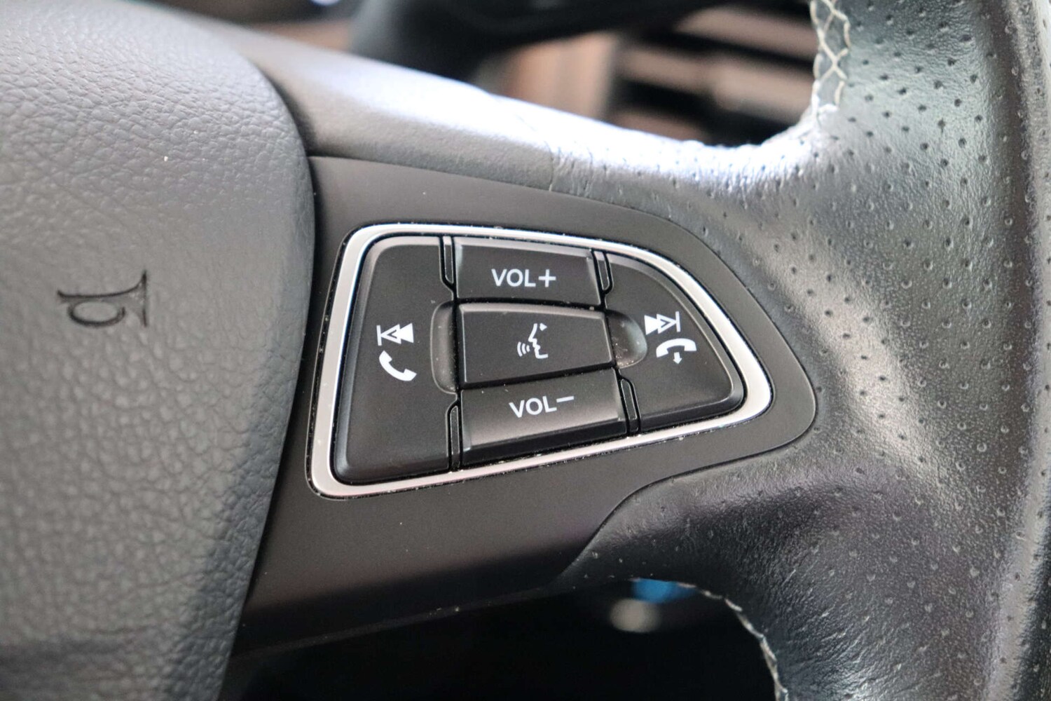 Used Ford Ecosport 2018 for sale - 76031220: Photo 67