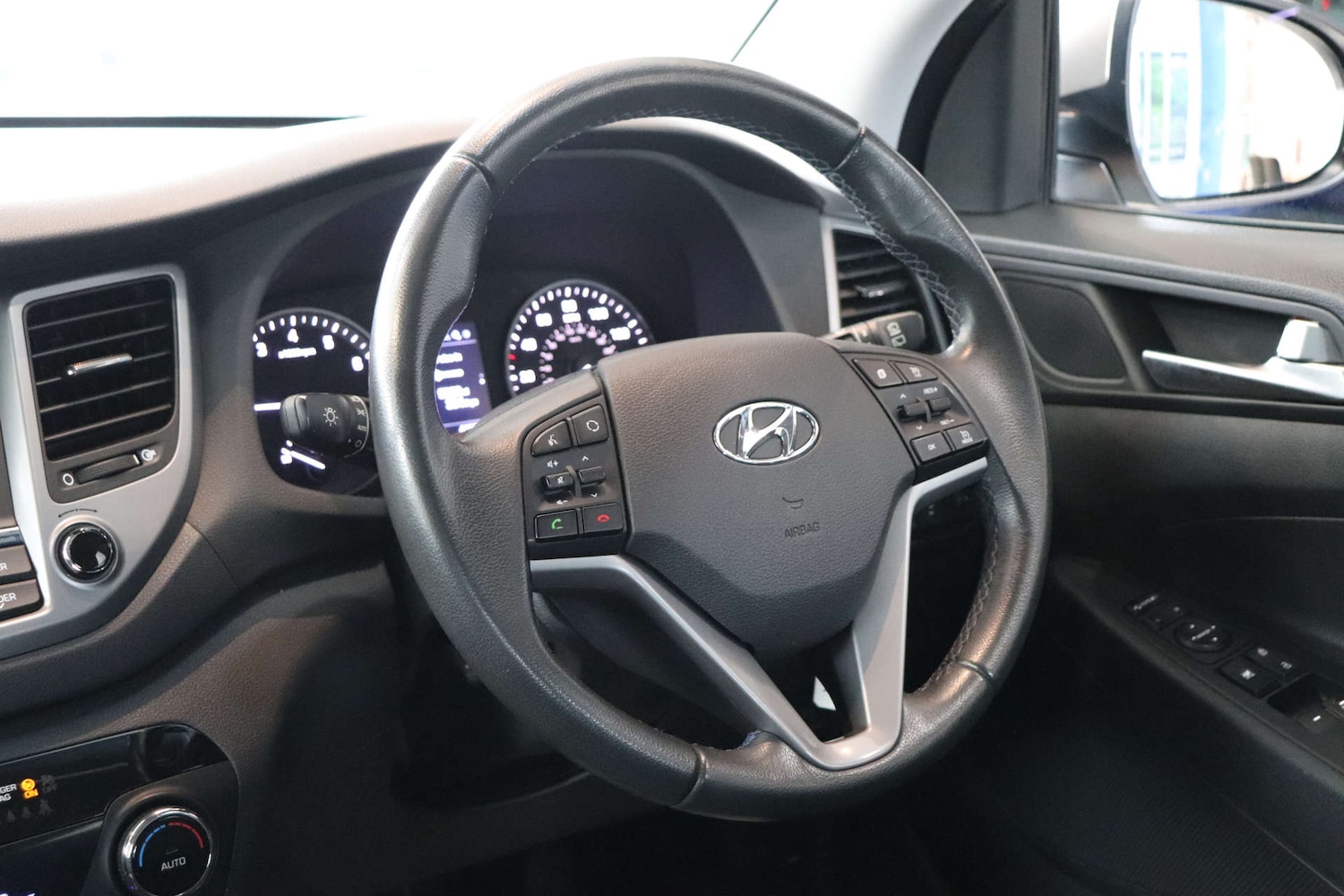 Used Hyundai TUCSON 2018 for sale - 76243329: Photo 16