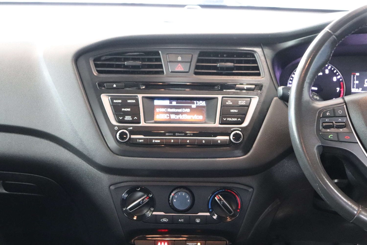 Used Hyundai i20 2017 for sale - 78094546: Photo 15