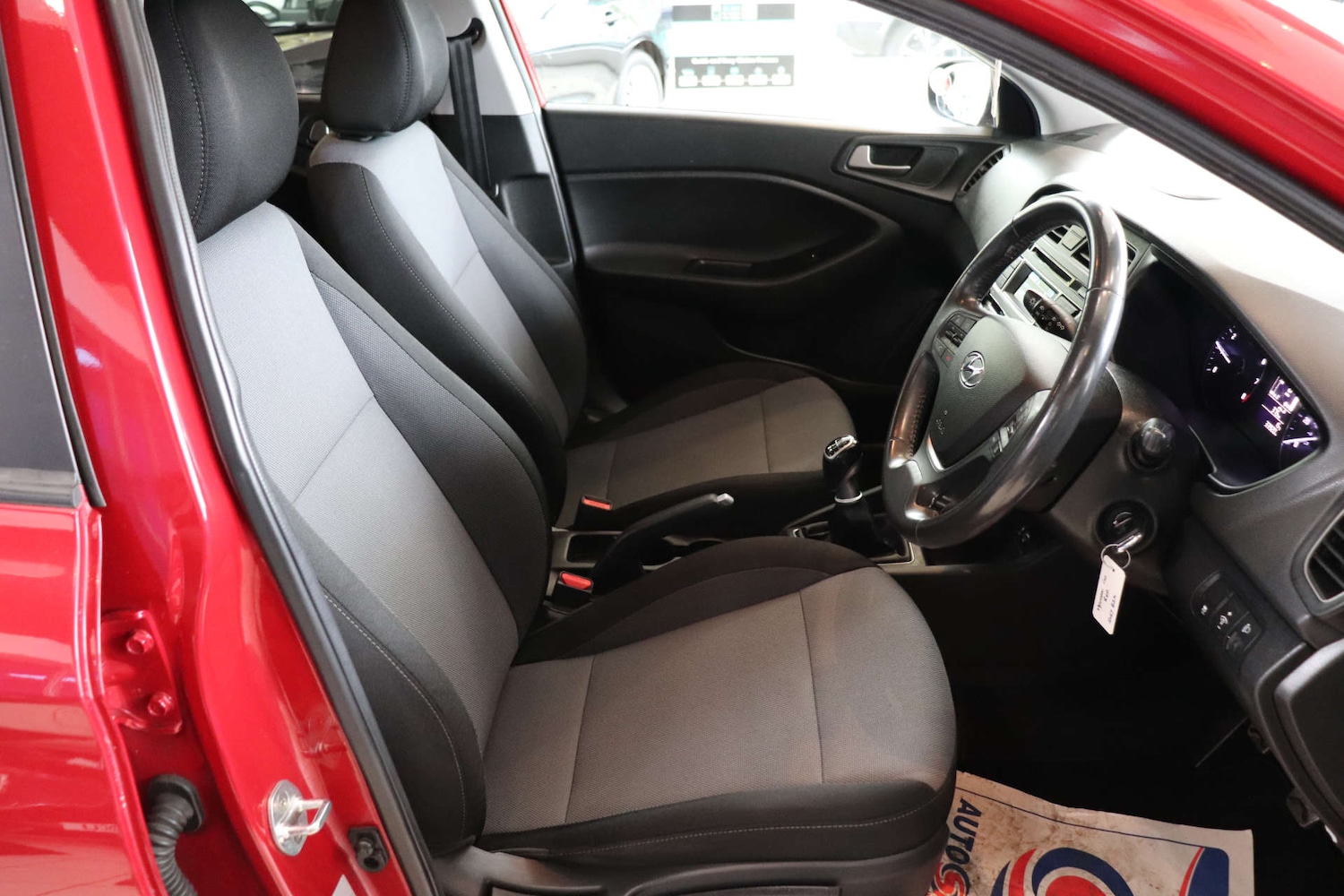 Used Hyundai i20 2017 for sale - 78094546: Photo 18