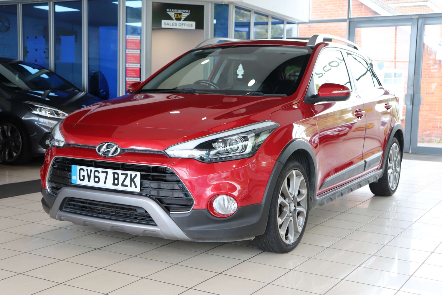 Used Hyundai i20 2017 for sale - 78094546: Photo 2