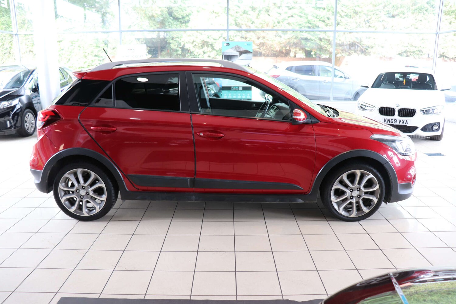 Used Hyundai i20 2017 for sale - 78094546: Photo 9