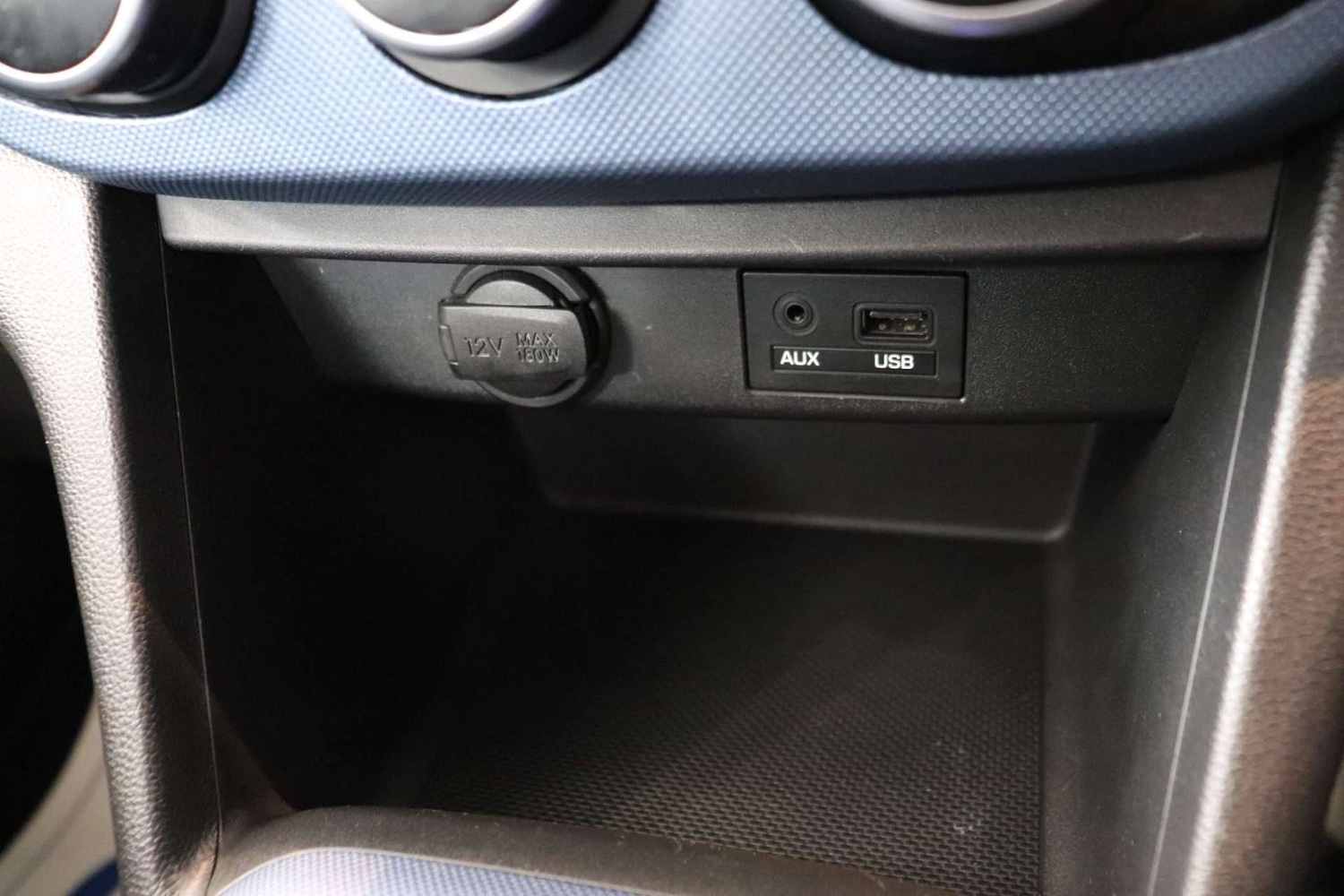 Used Hyundai i10 2015 for sale - 76363571: Photo 39