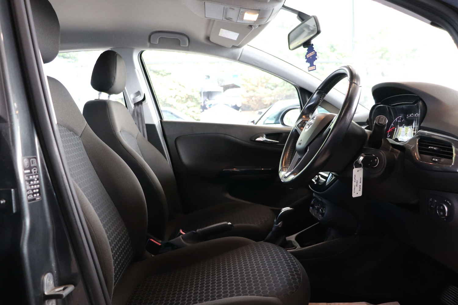 Used Vauxhall Corsa 2016 for sale - 77241087: Photo 19