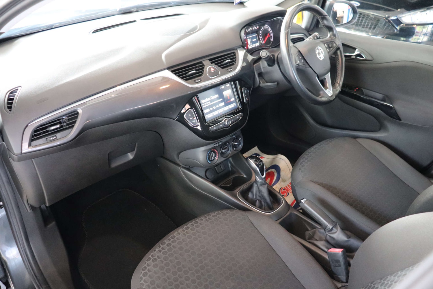 Used Vauxhall Corsa 2016 for sale - 77241087: Photo 32