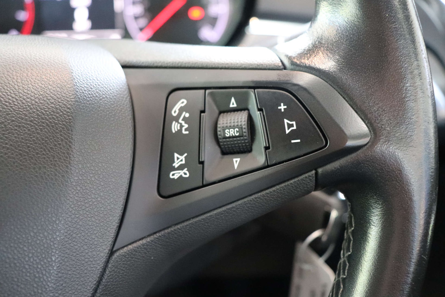 Used Vauxhall Corsa 2016 for sale - 77241087: Photo 51