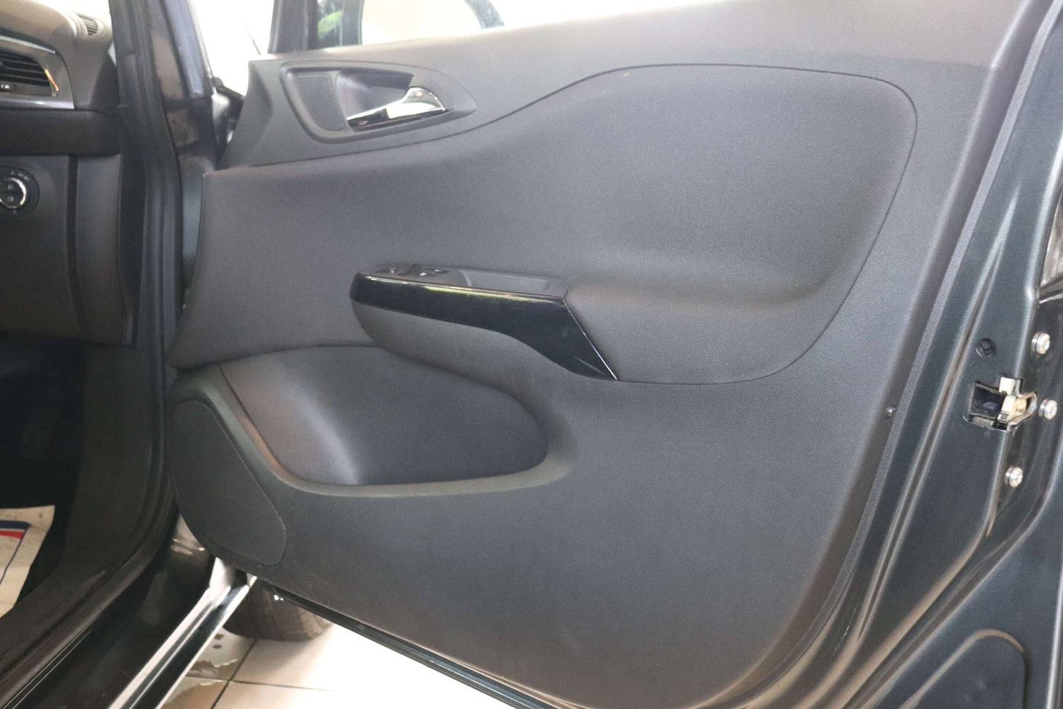 Used Vauxhall Corsa 2016 for sale - 77241087: Photo 56