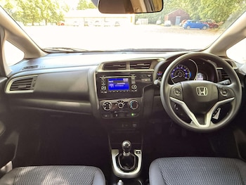 Used Honda Jazz 2018 for sale - 78700795: Photo