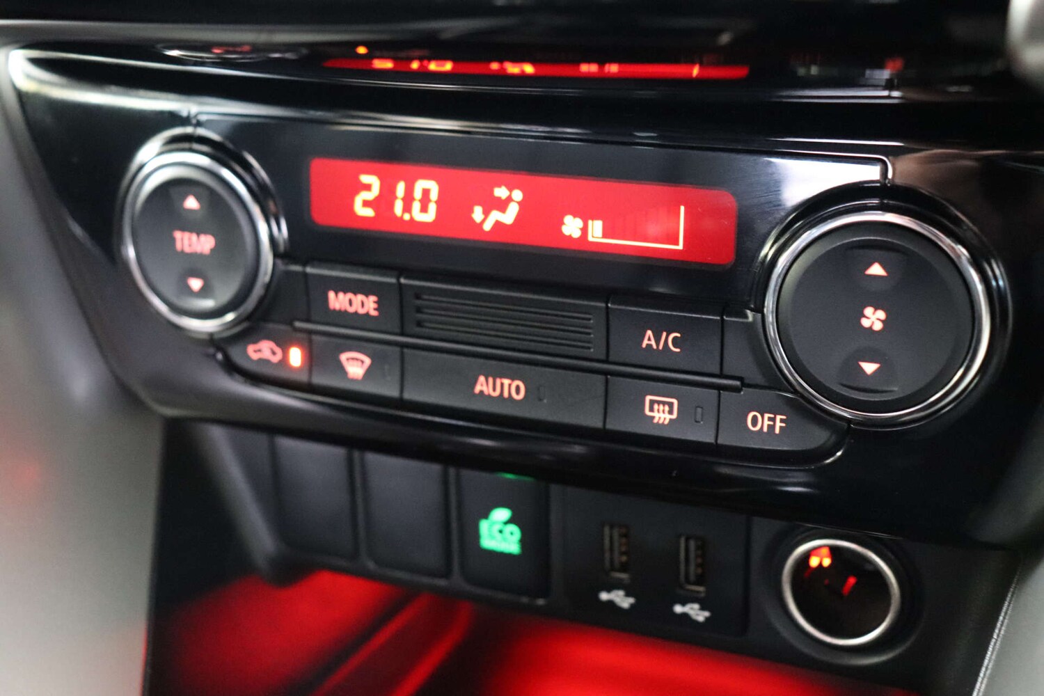 Used Mitsubishi Eclipse Cross 2019 for sale - 76436646: Photo 45