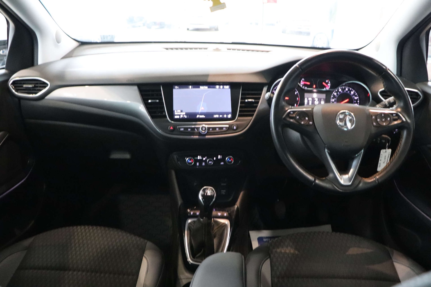 Used Vauxhall Crossland X 2019 for sale - 76625867: Photo 3