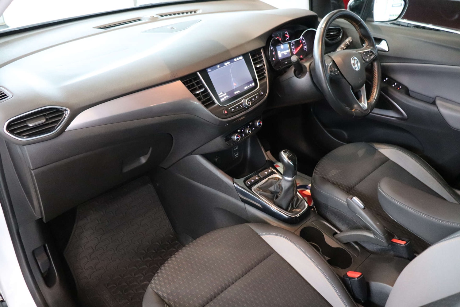 Used Vauxhall Crossland X 2019 for sale - 76625867: Photo 32