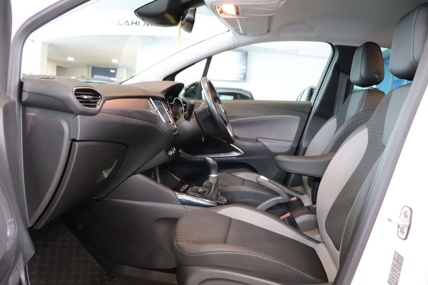 Used Vauxhall Crossland X 2019 for sale - 76625867: Photo 34