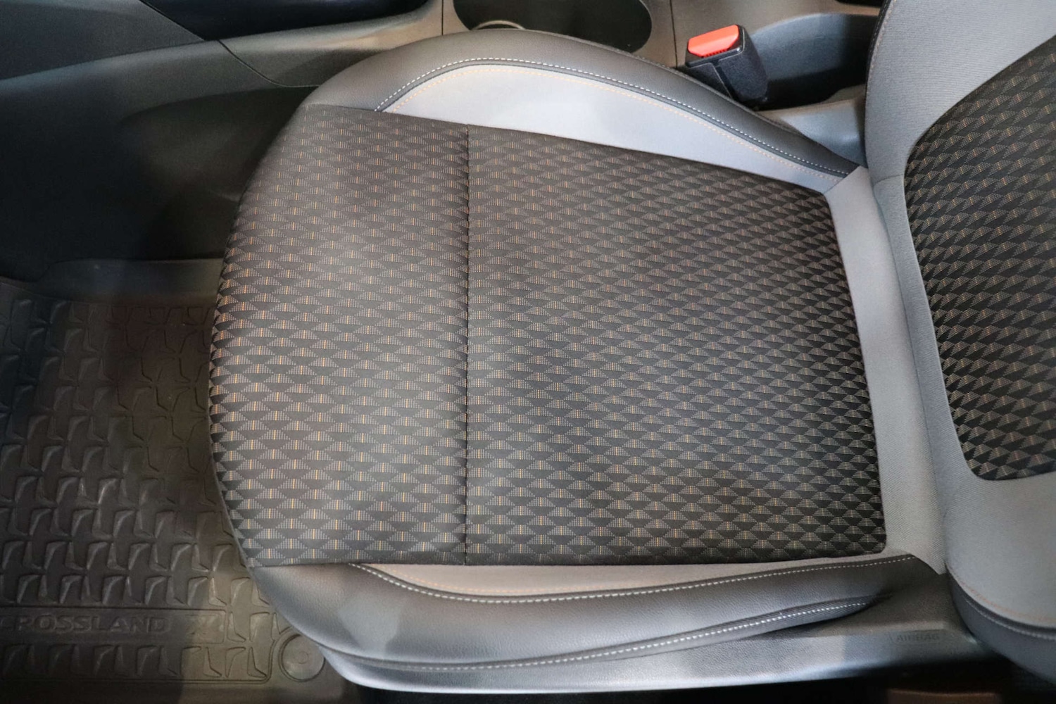 Used Vauxhall Crossland X 2019 for sale - 76625867: Photo 38