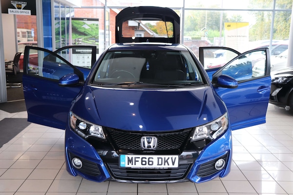 Used Honda Civic 2016 for sale - 76301994: Photo 13