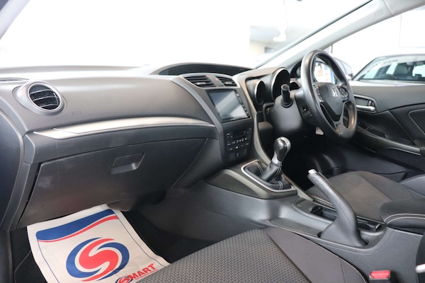 Used Honda Civic 2016 for sale - 76301994: Photo 4