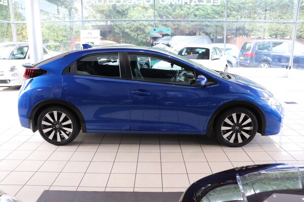 Used Honda Civic 2016 for sale - 76301994: Photo 9