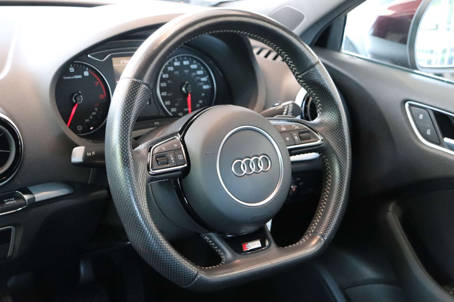 Used Audi A3 2015 for sale - 76602068: Photo 15