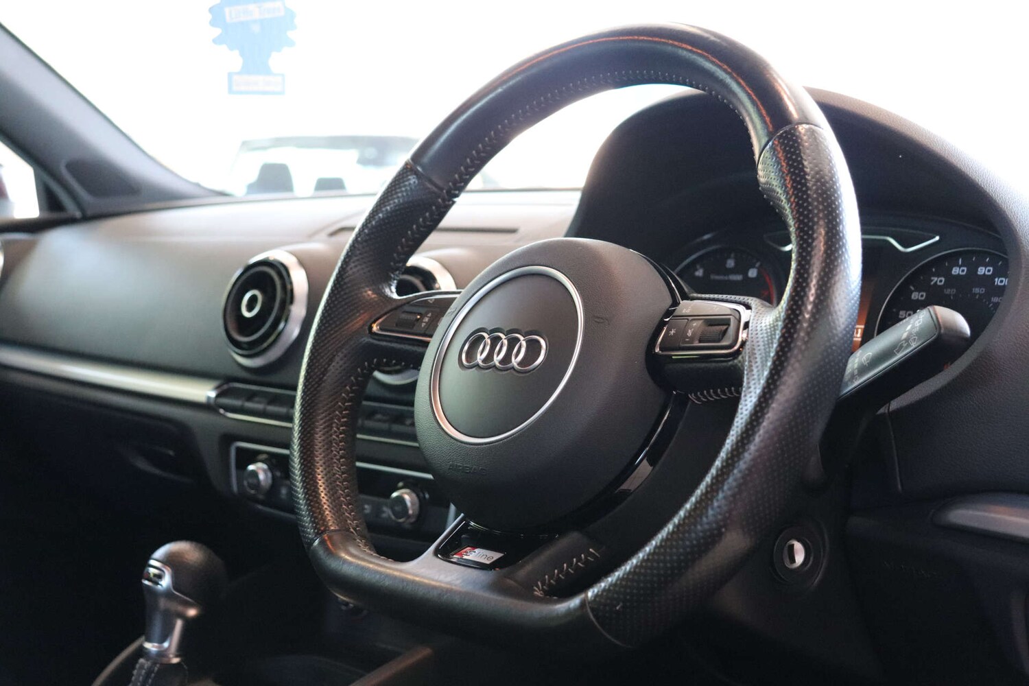 Used Audi A3 2015 for sale - 76602068: Photo 19