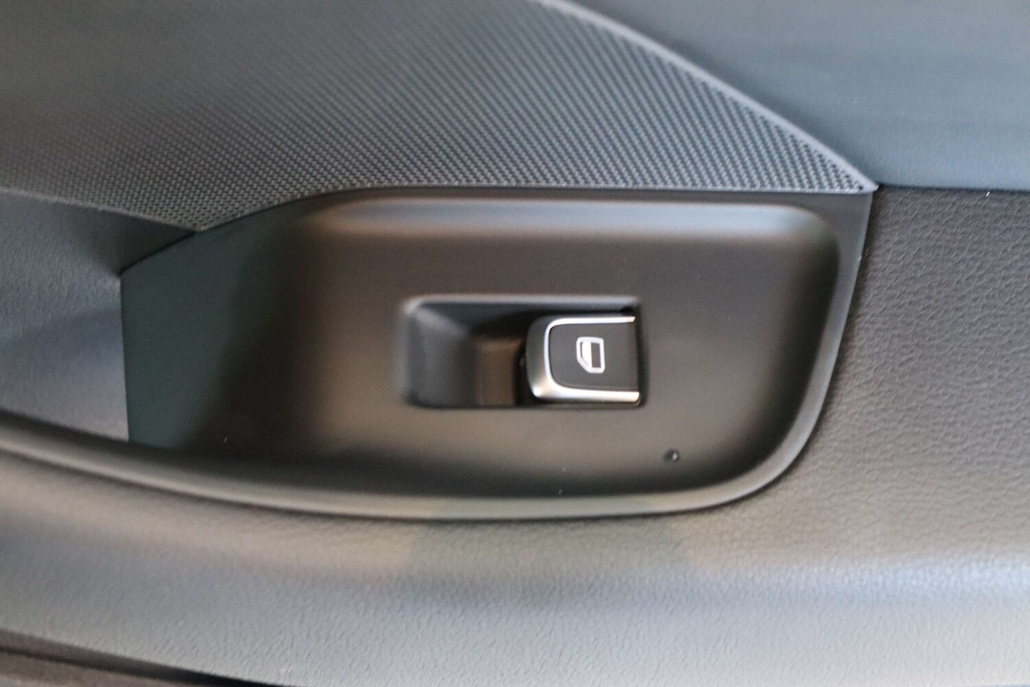 Used Audi A3 2015 for sale - 76602068: Photo 34