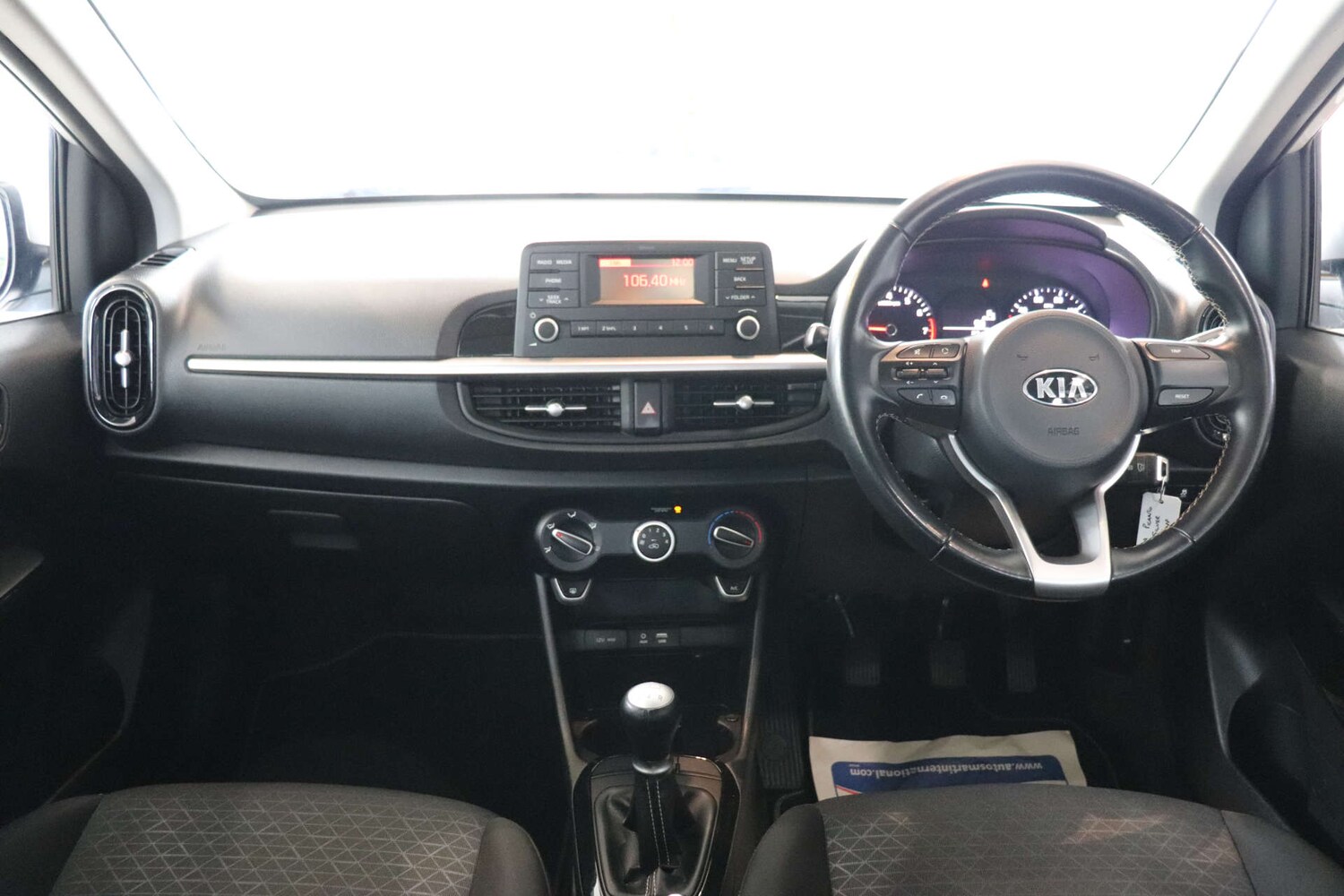 Used Kia Picanto 2017 for sale - 76092342: Photo 14