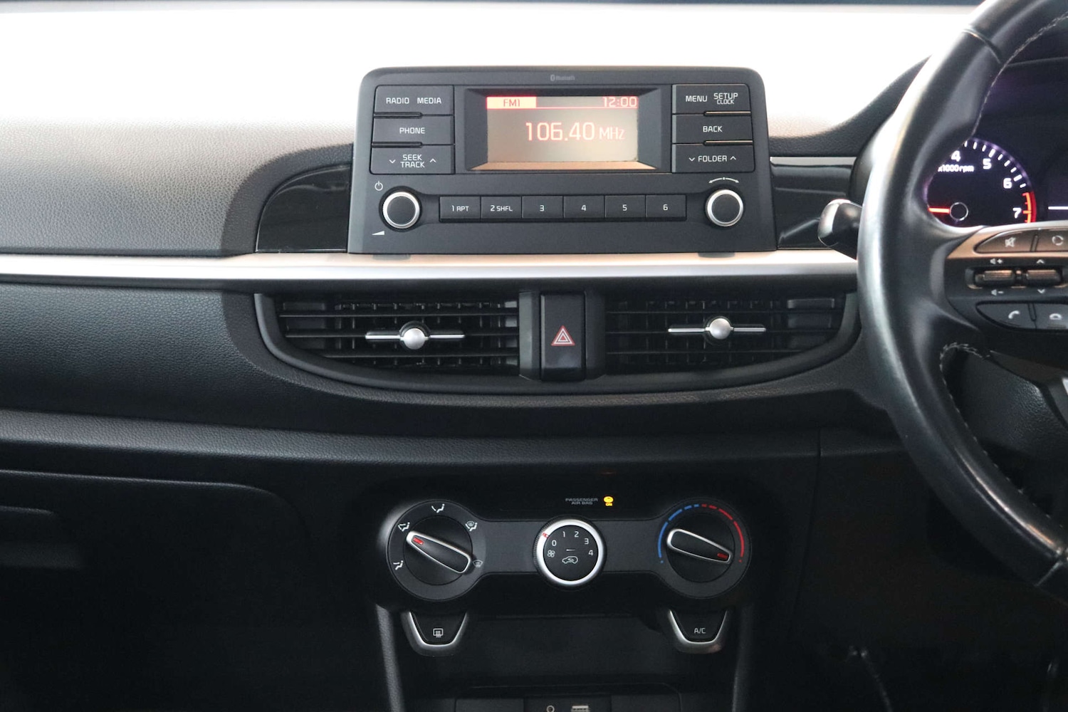 Used Kia Picanto 2017 for sale - 76092342: Photo 15
