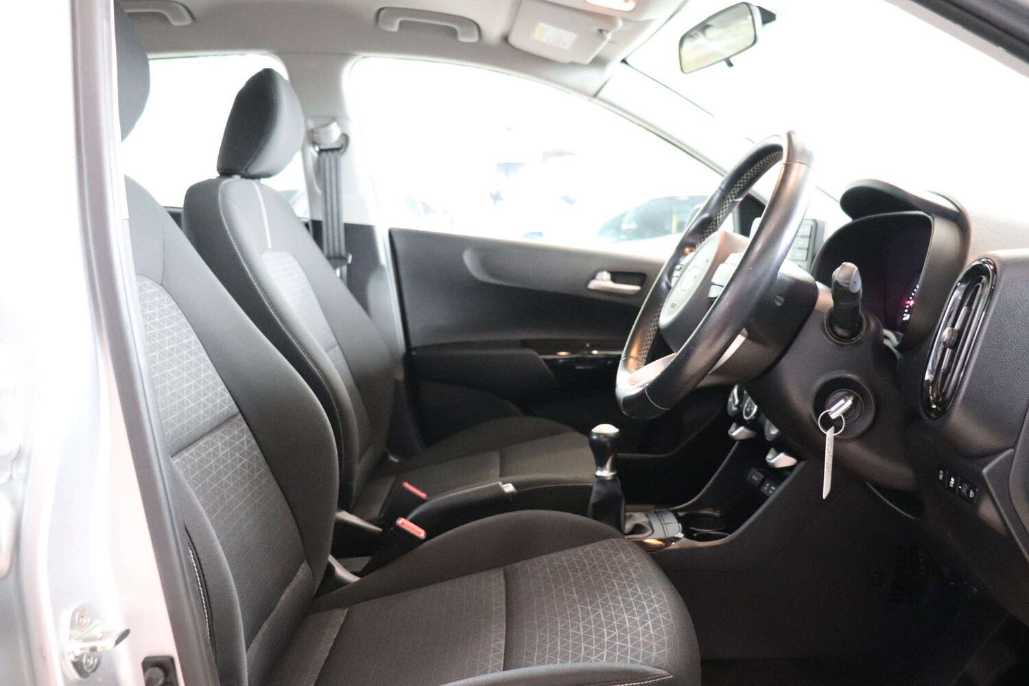 Used Kia Picanto 2017 for sale - 76092342: Photo 19