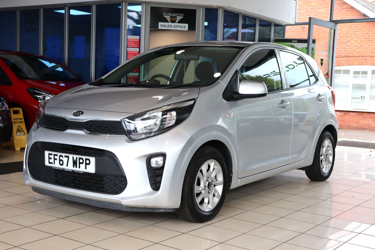 Used Kia Picanto 2017 for sale - 76092342: Photo 2