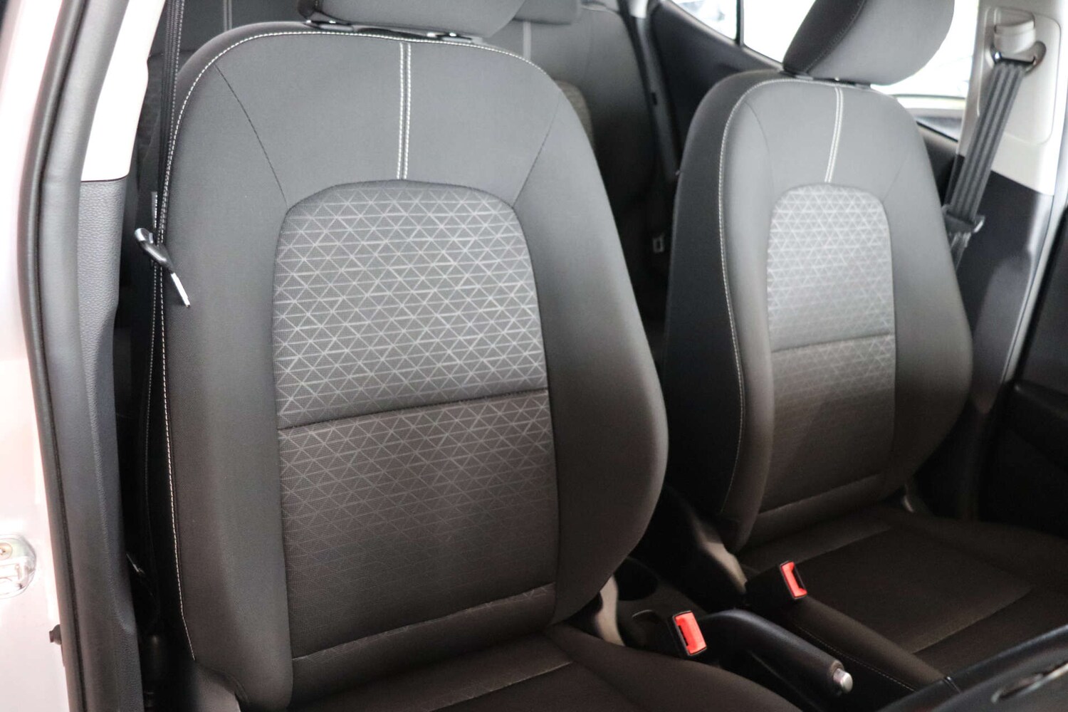 Used Kia Picanto 2017 for sale - 76092342: Photo 23