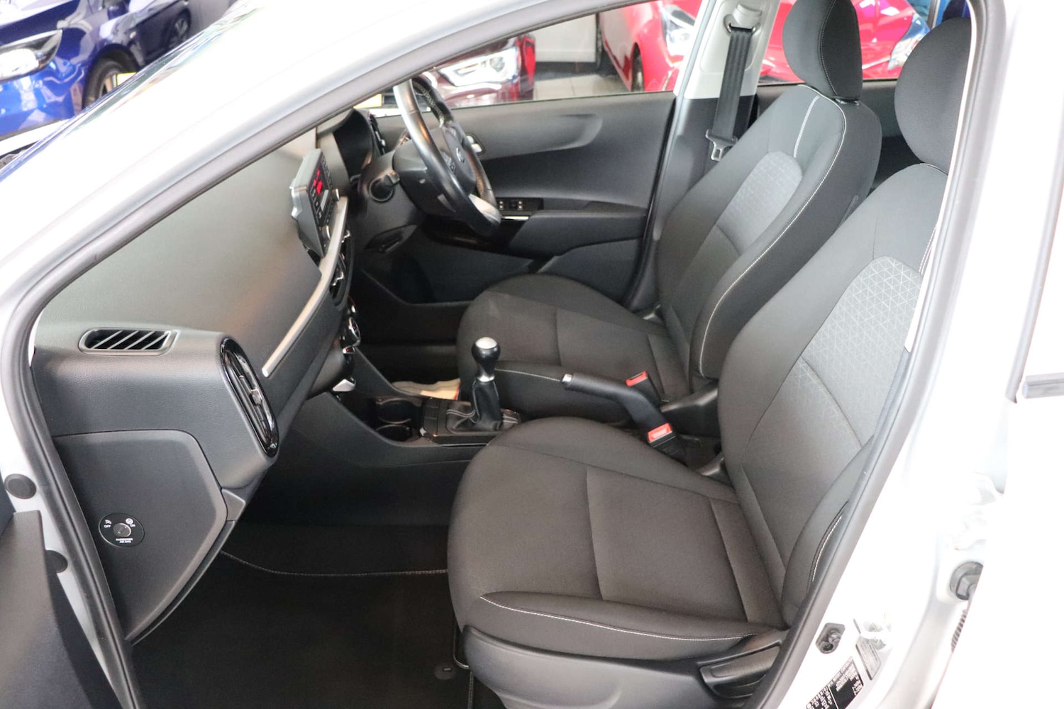 Used Kia Picanto 2017 for sale - 76092342: Photo 33