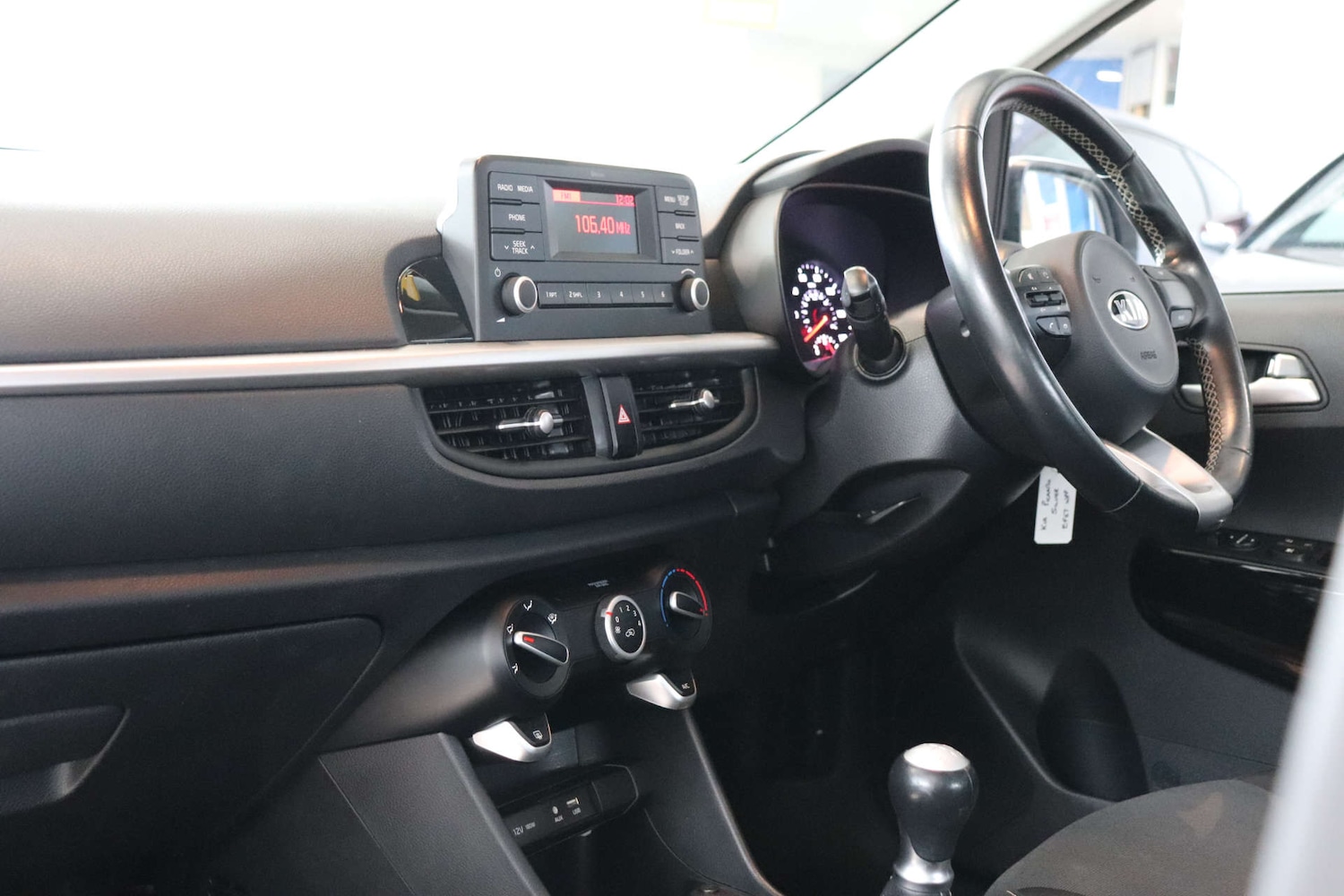 Used Kia Picanto 2017 for sale - 76092342: Photo 37