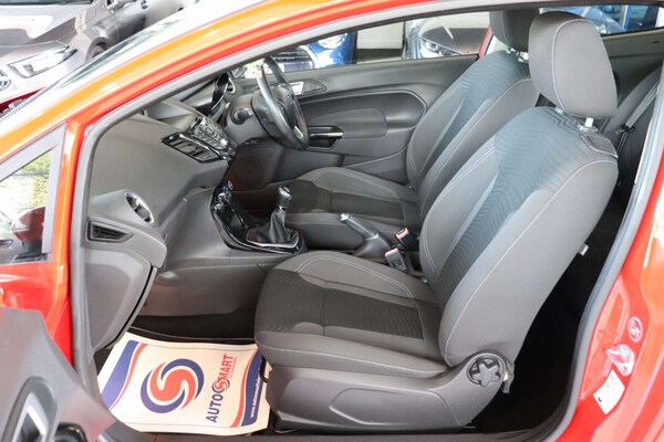 Used Ford Fiesta 2014 for sale - 74074875: Photo 32
