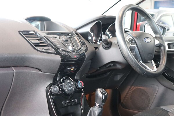 Used Ford Fiesta 2014 for sale - 74074875: Photo 35