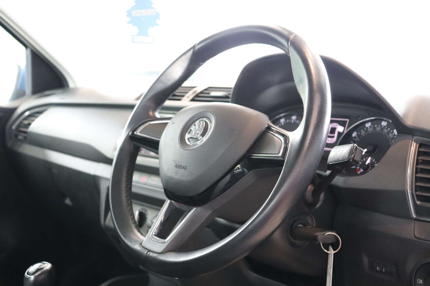 Vehicle 21