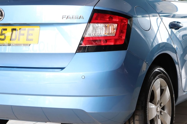 Used Skoda Fabia 2015 for sale - 75454832: Photo 75