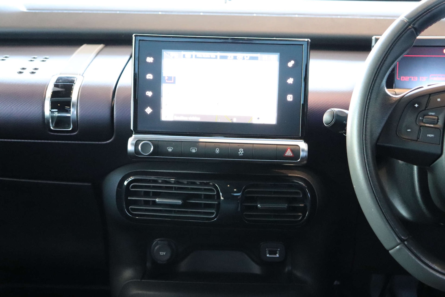 Used Citroen C4 Cactus 2016 for sale - 77399247: Photo 15