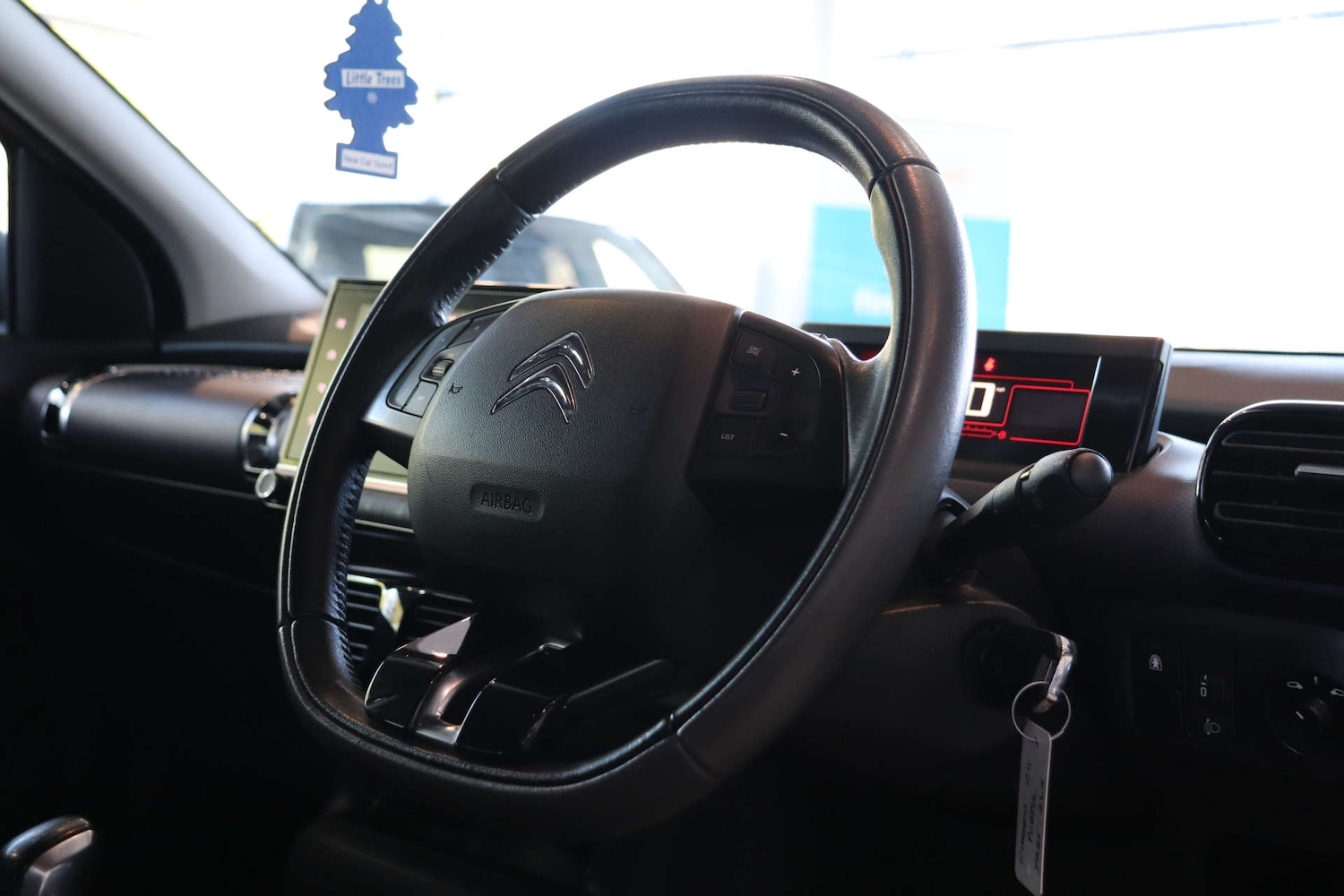 Used Citroen C4 Cactus 2016 for sale - 77399247: Photo 21