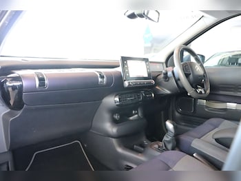 Used Citroen C4 Cactus 2016 for sale - 77399247: Photo