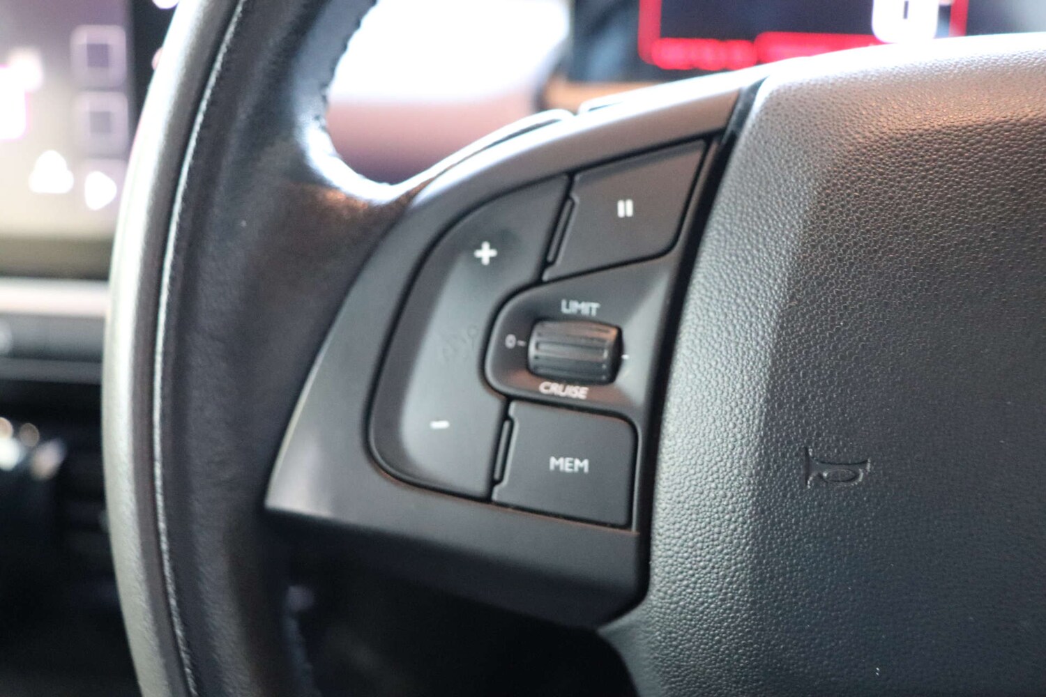 Used Citroen C4 Cactus 2016 for sale - 77399247: Photo 50