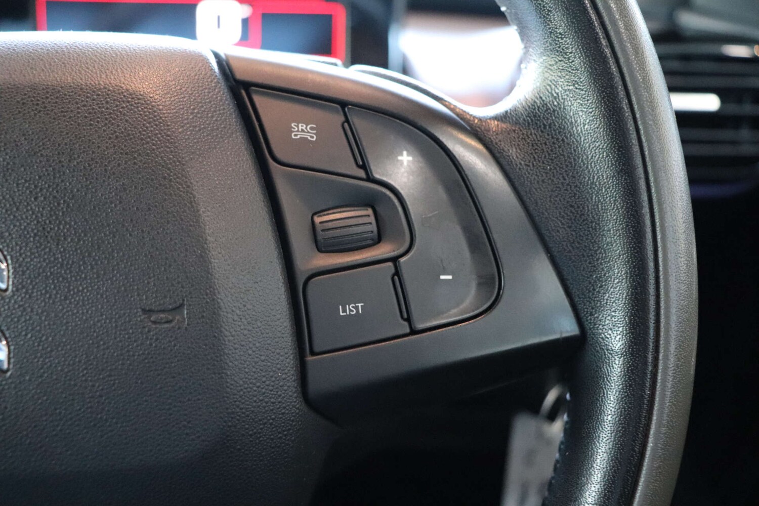 Used Citroen C4 Cactus 2016 for sale - 77399247: Photo 51