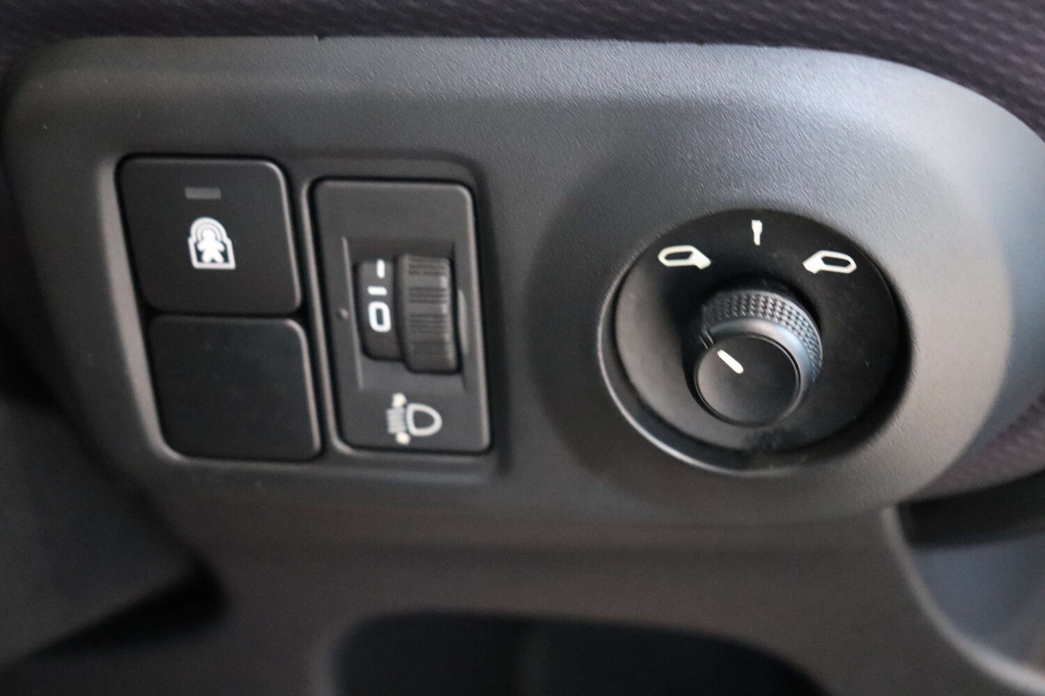 Used Citroen C4 Cactus 2016 for sale - 77399247: Photo 54