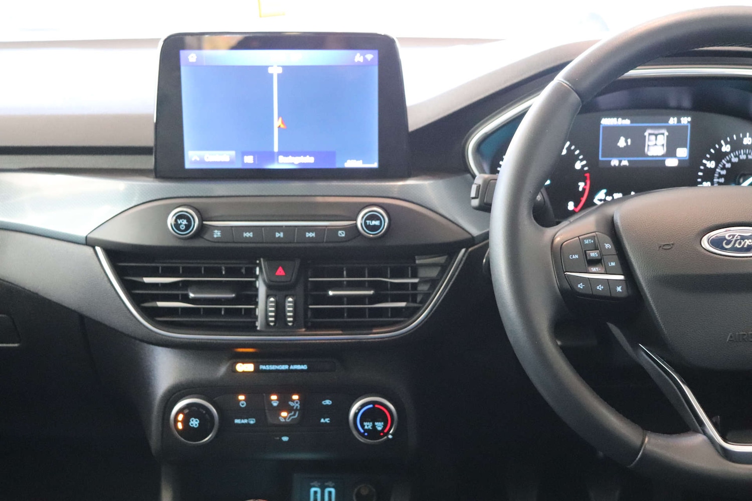 Used Ford Focus 2021 for sale - 76518054: Photo 16