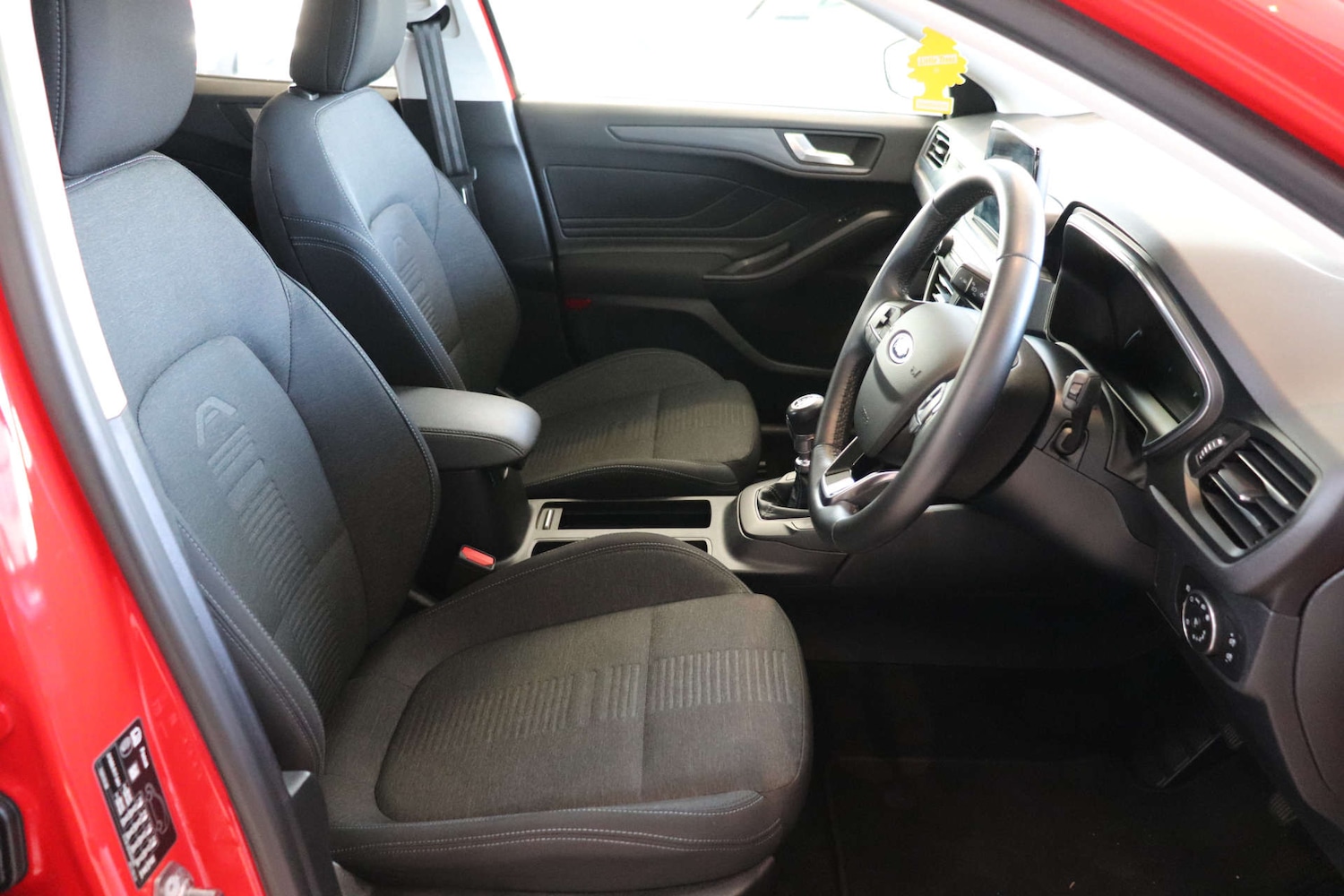 Used Ford Focus 2021 for sale - 76518054: Photo 20