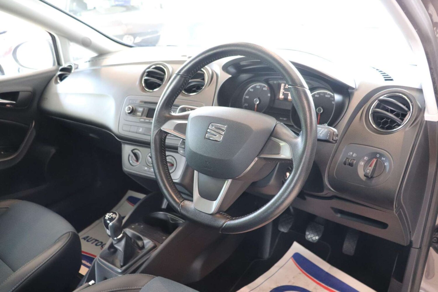 Used SEAT Ibiza 2015 for sale - 76600810: Photo 17