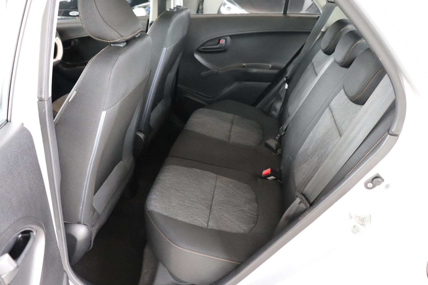 Used Kia Picanto 2015 for sale - 77312230: Photo 29